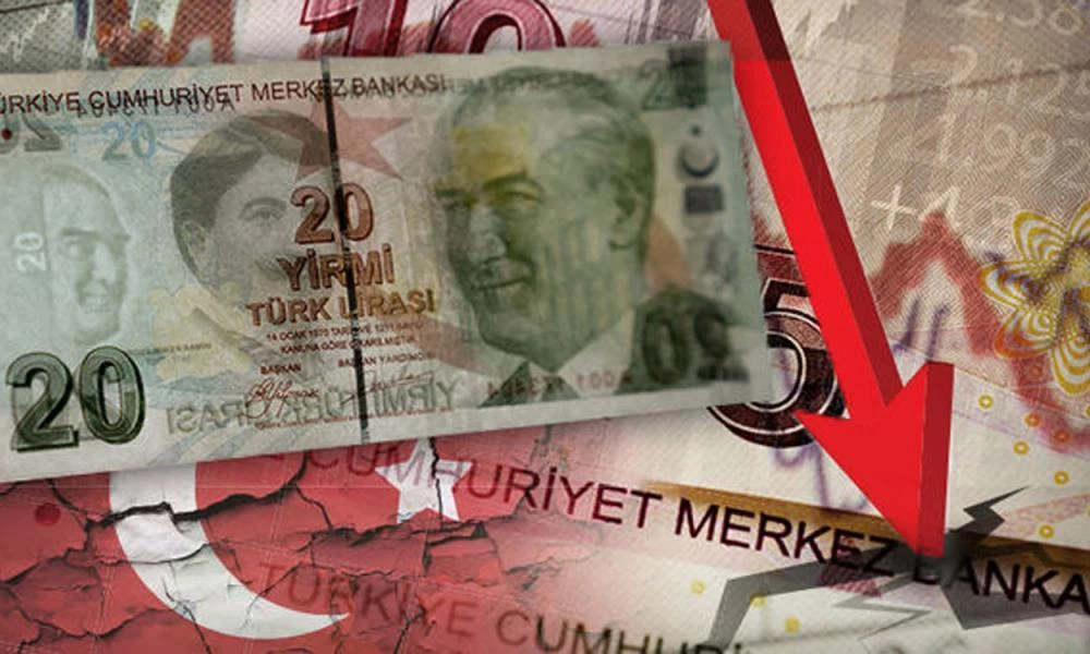 Νέα νομισματική κρίση πυροδοτεί στην Τουρκία η διολίσθηση της λίρας